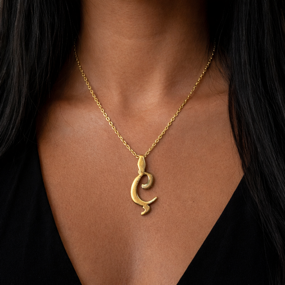 Charm Buchstabe Ç Elif Jewelry
